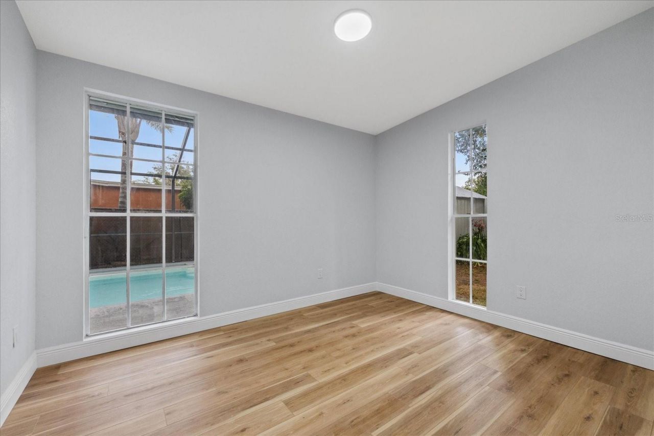 1130 Dogwood Avenue, Tampa, FL 33613 Photo