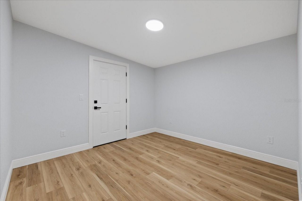 1130 Dogwood Avenue, Tampa, FL 33613 Photo