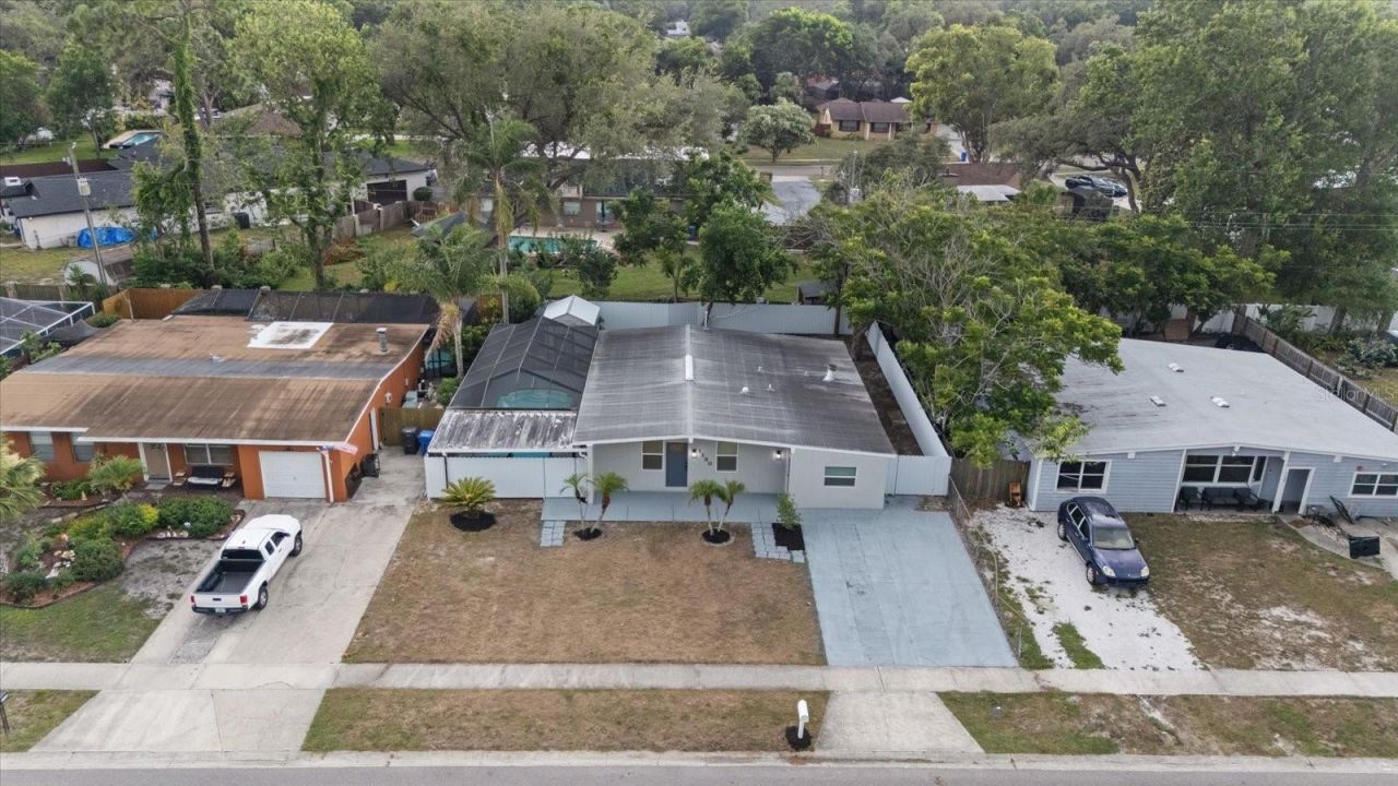 1130 Dogwood Avenue, Tampa, FL 33613 Photo