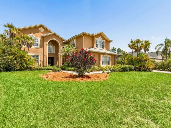 10746 CORY LAKE DRIVE , TAMPA, FL 33647