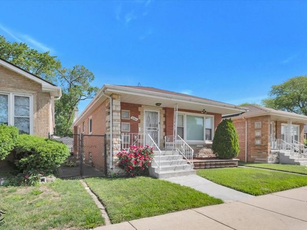 2344 E 83rd Street , Chicago, IL 60617