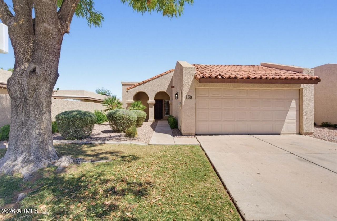 730 W Summit Place, Chandler, AZ 85225 Main Photo