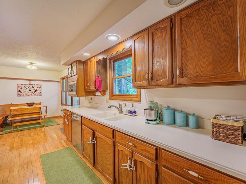 333 Green Oak Drive, Troy, OH 45373 Photo 11