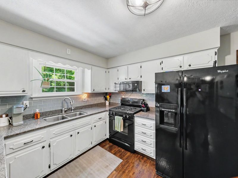1584 Nevada Wynford Road, Bucyrus, OH 44820 Photo 8