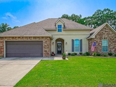 28413 Grand Turk Dr, Denham Springs, LA 70726