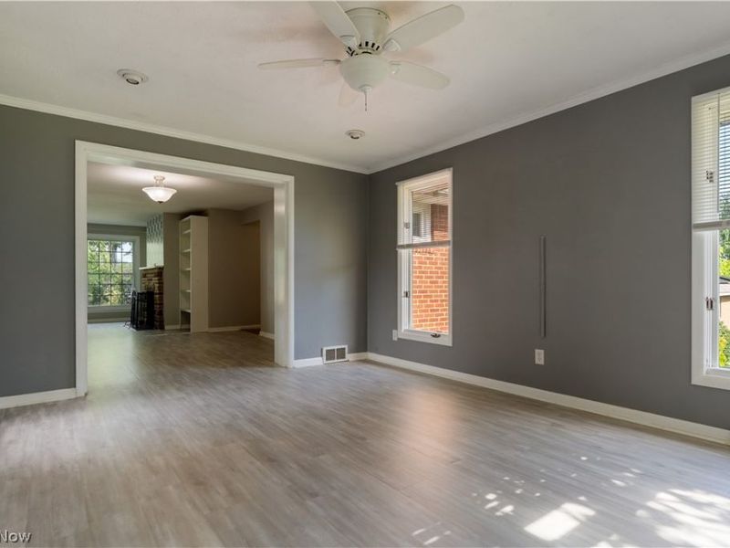 500 N Marion Avenue, Louisville, OH 44641 Photo 21