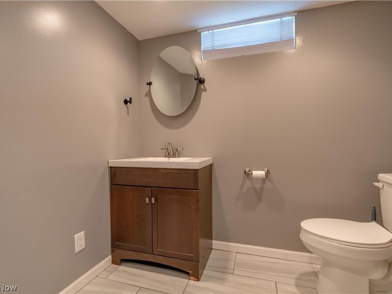 500 N Marion Avenue, Louisville, OH 44641 Photo 32