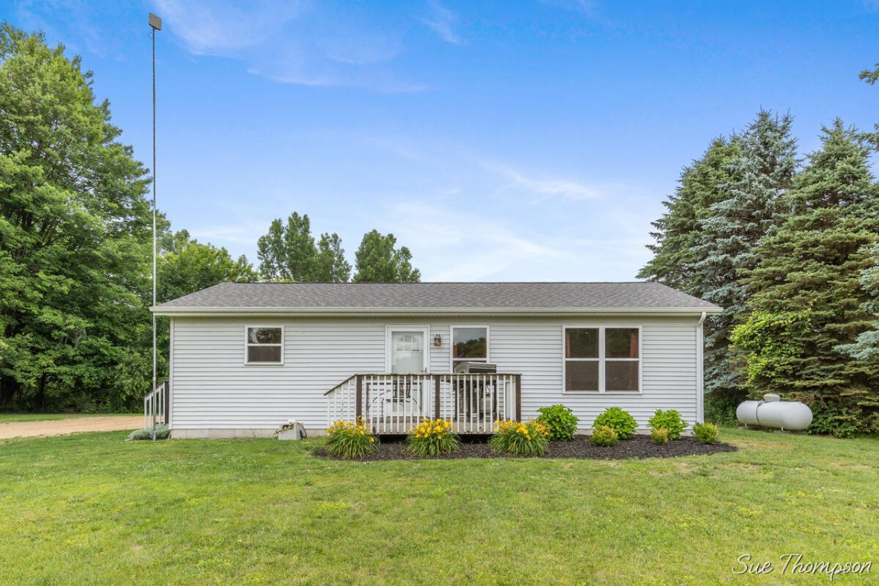 2972 W Kroman Road, Sheridan, MI 48884 Main Photo