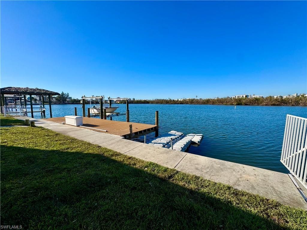 8065 Lagoon Rd , Fort Myers Beach, FL 33931 Photo