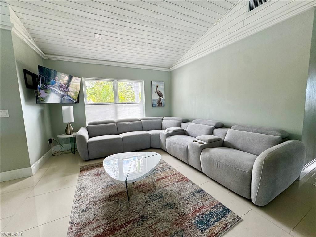 8065 Lagoon Rd , Fort Myers Beach, FL 33931 Photo