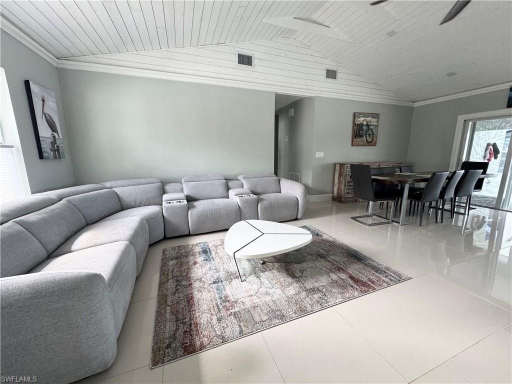 8065 Lagoon Rd , Fort Myers Beach, FL 33931 Photo