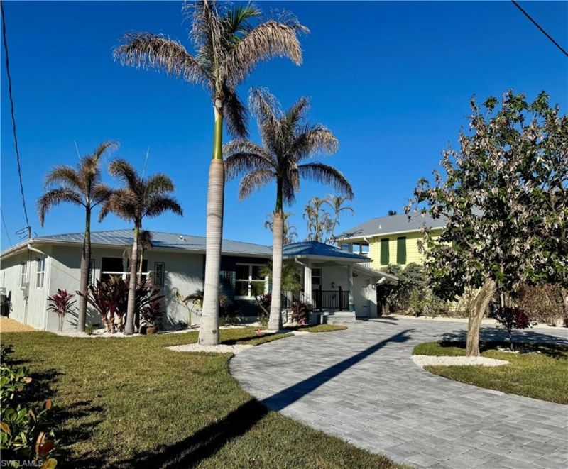 8065 Lagoon Rd , Fort Myers Beach, FL 33931 Photo