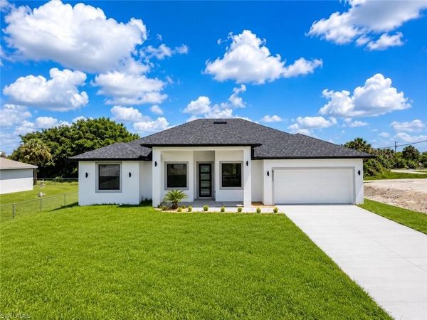 8022 SUNRISE CIR , LABELLE, FL 33935