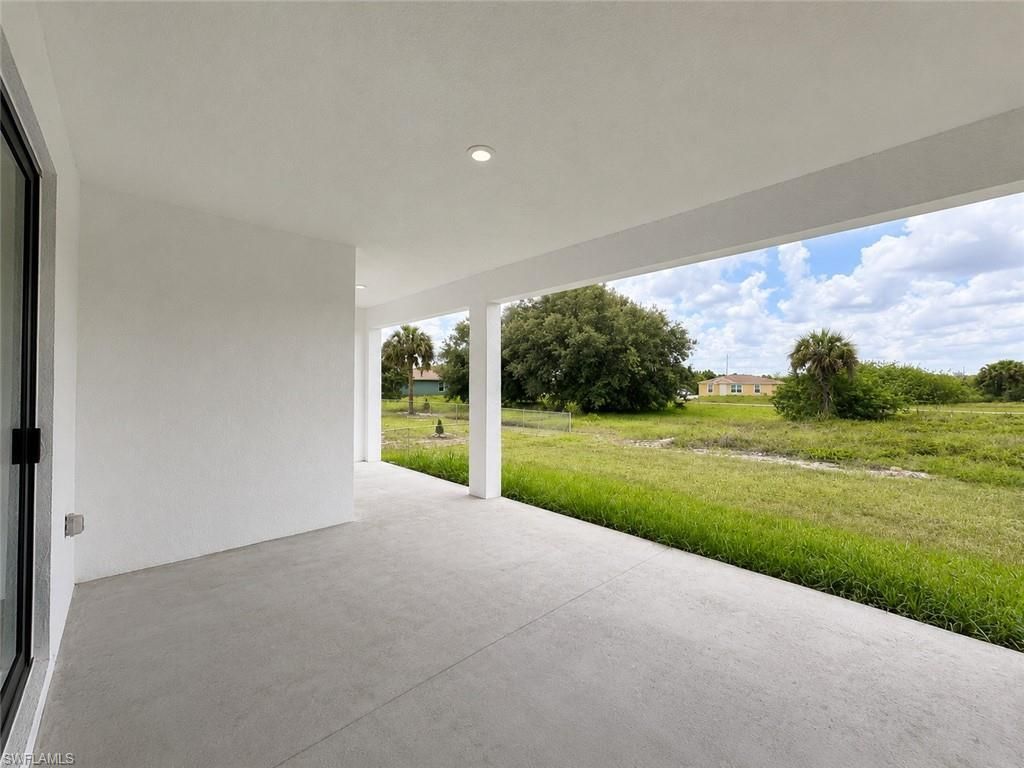 8022 Sunrise Cir , Labelle, FL 33935 Photo