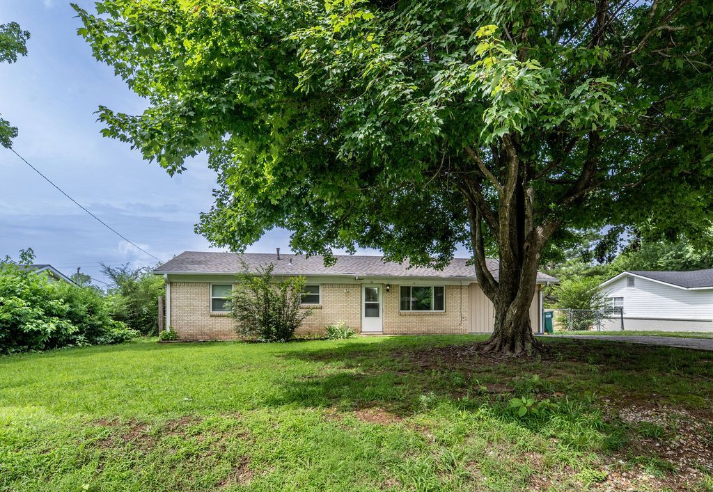 66 Northwood Street, West Fork, AR 72774 Main Photo