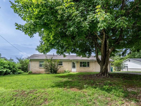 66 Northwood Street, West Fork, AR 72774