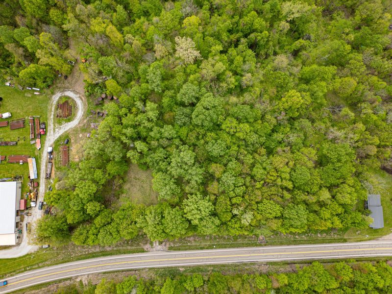 12025 Pleasant Valley Road NE, Frazeysburg, OH 43822 Photo 4
