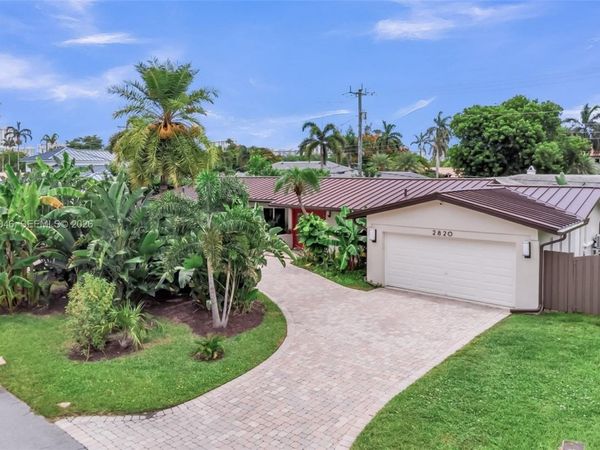 2820 NE 40th Ct, Fort Lauderdale, FL 33308