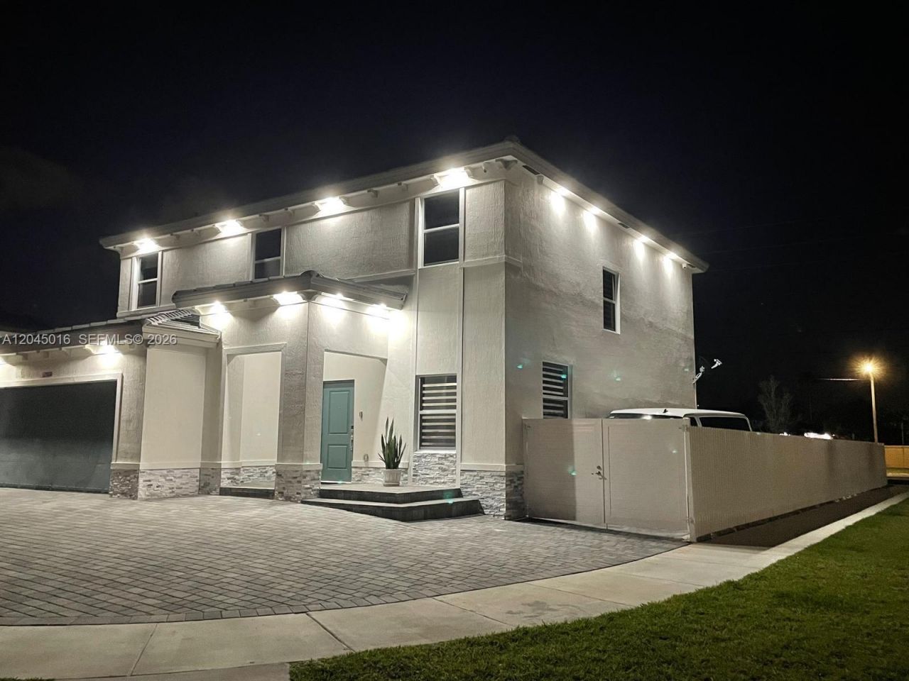 12760 SW 215th Ter , Miami, FL 33177 Photo