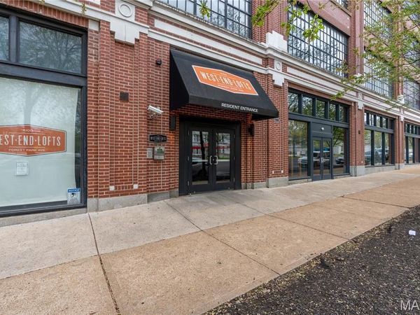4100 Forest Park Avenue, St Louis, MO 63108