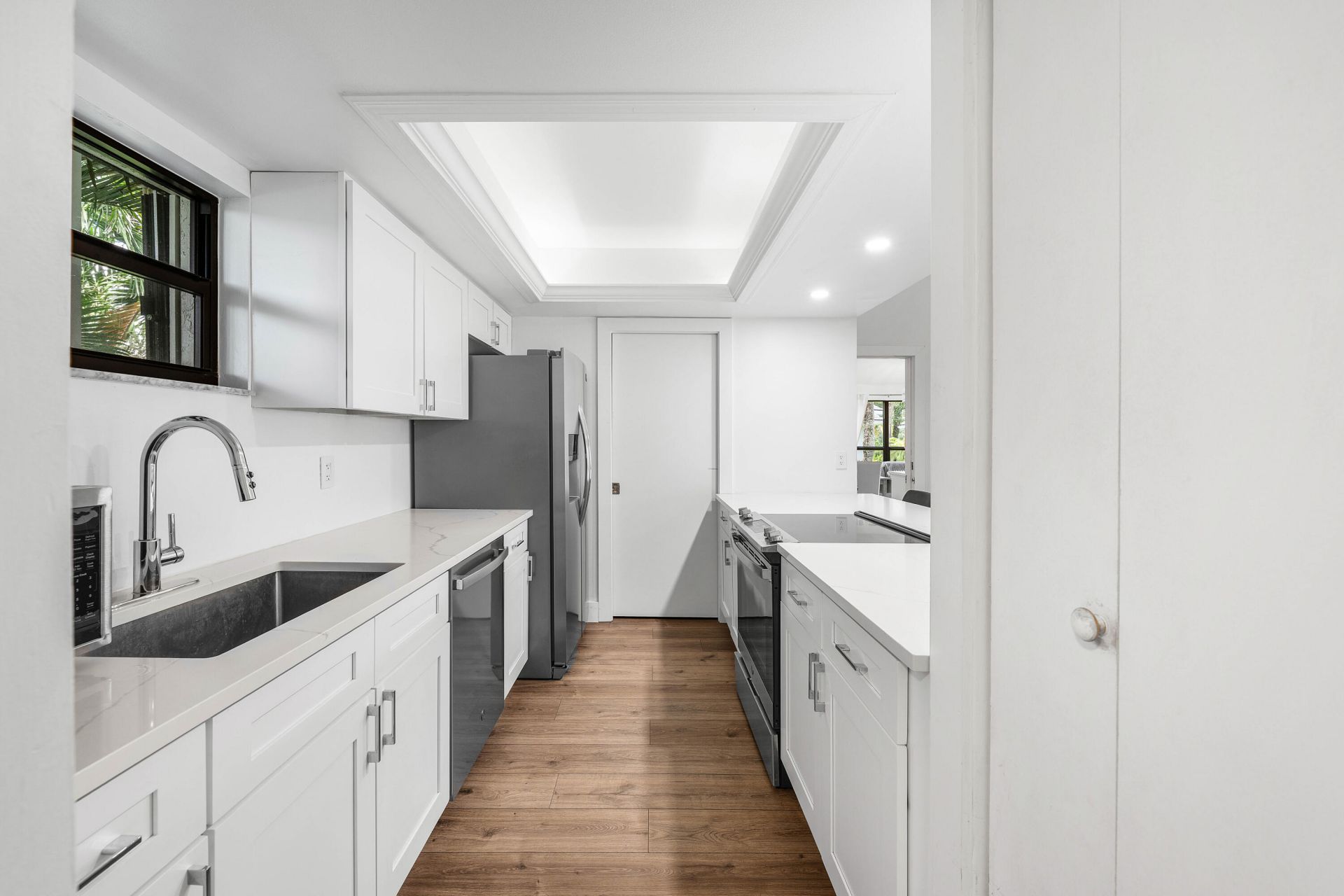 11863 Wimbledon Circle, Unit 504, Wellington, FL 33414 Photo