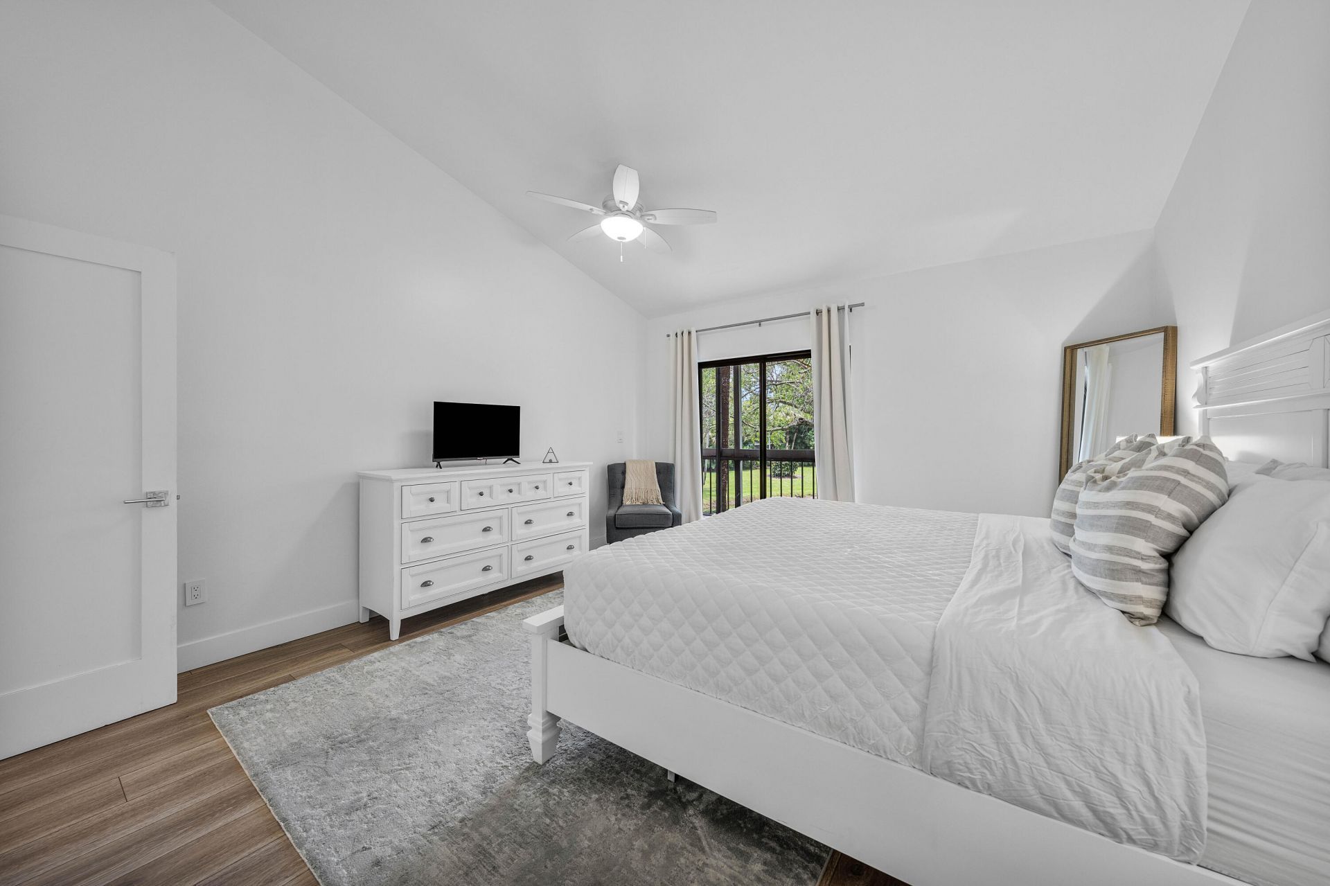 11863 Wimbledon Circle, Unit 504, Wellington, FL 33414 Photo