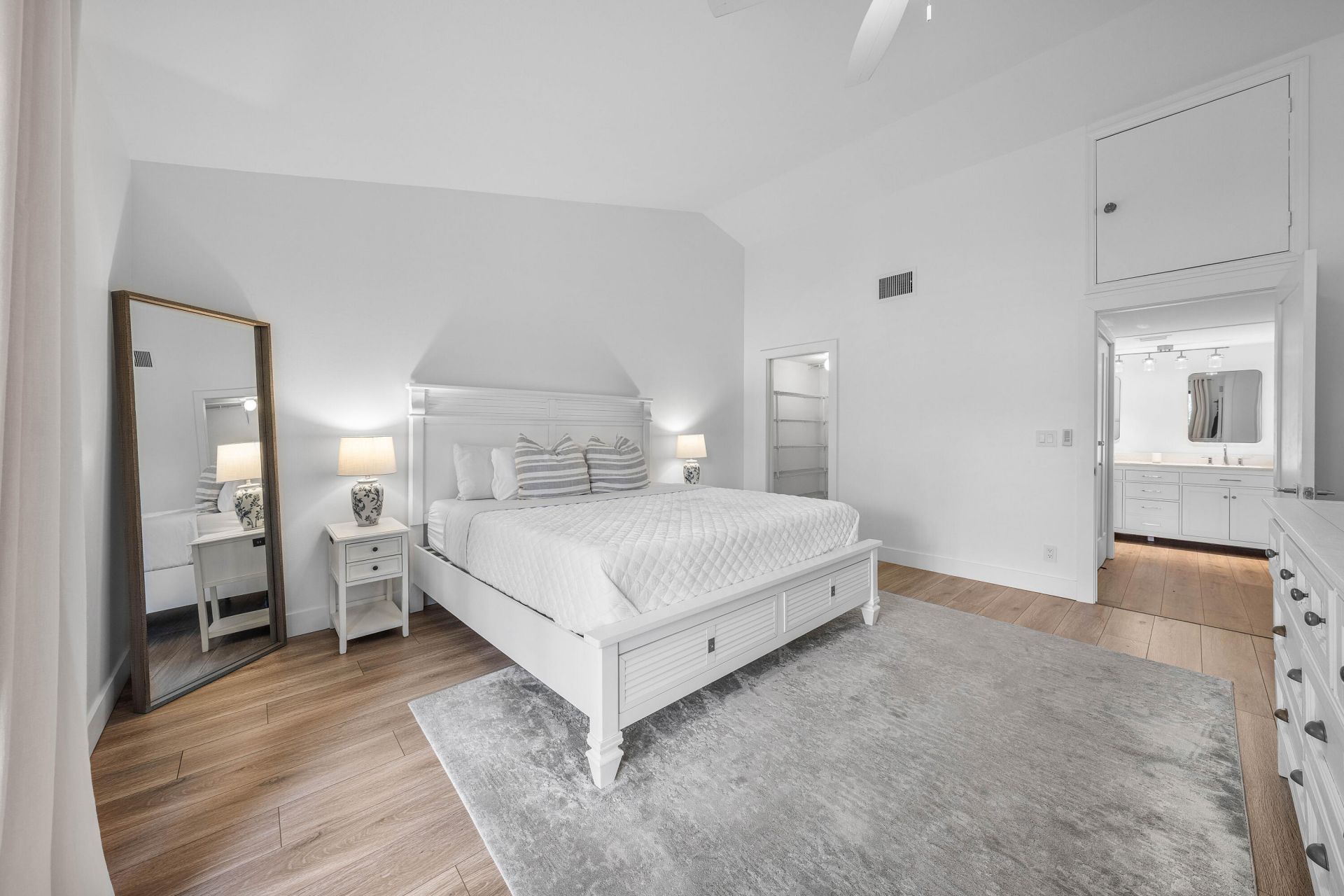 11863 Wimbledon Circle, Unit 504, Wellington, FL 33414 Photo