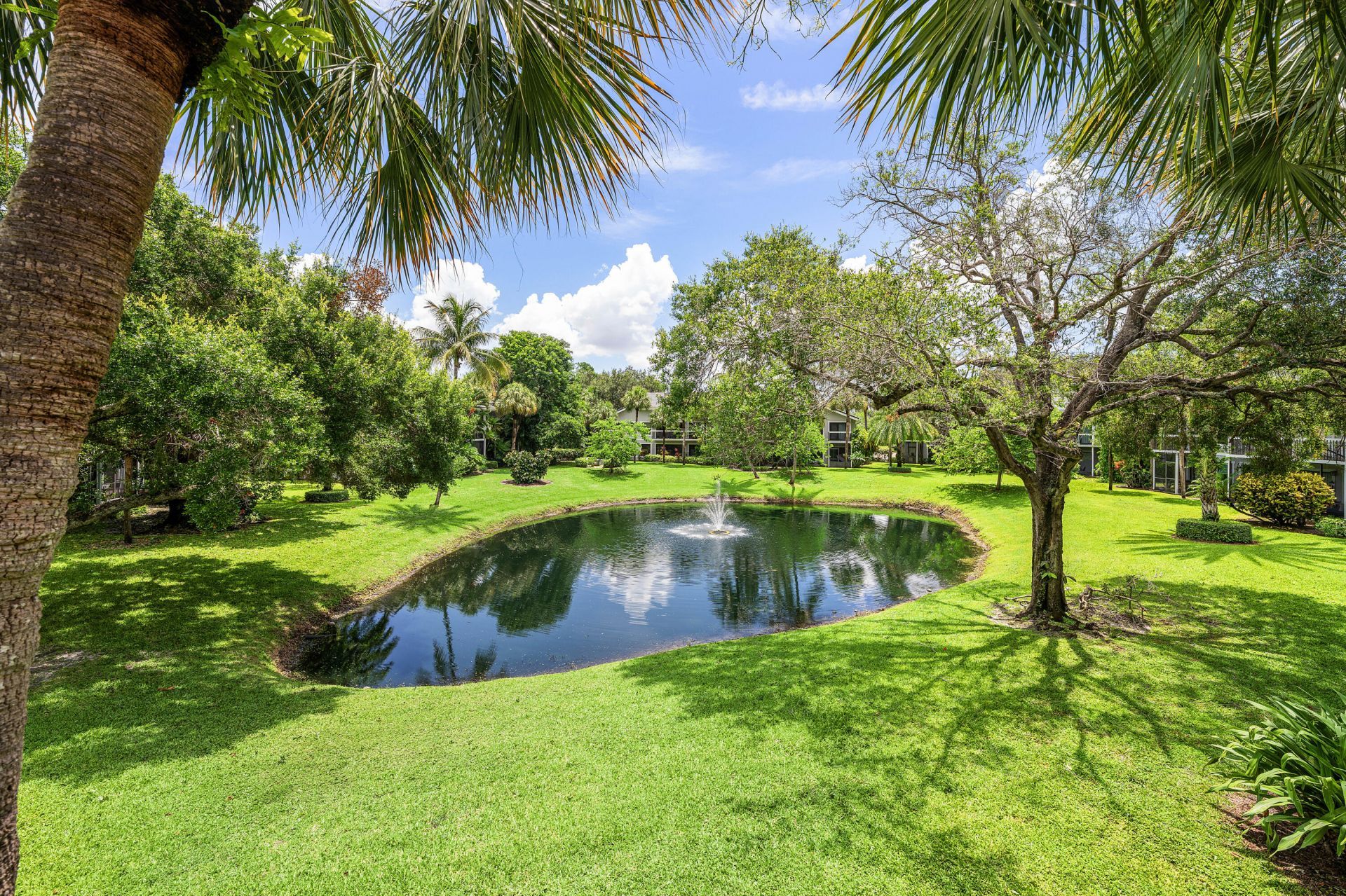 11863 Wimbledon Circle, Unit 504, Wellington, FL 33414 Photo