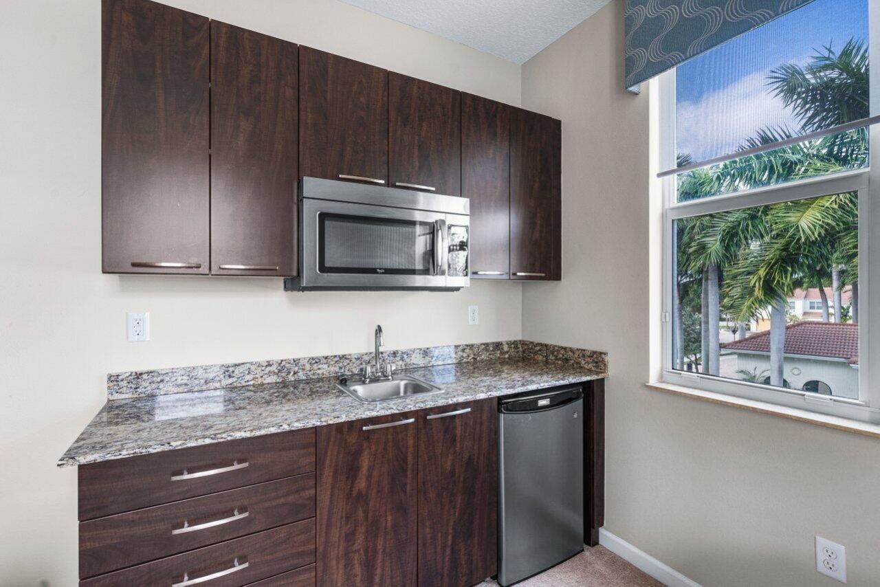 1511 NW 48th Lane, Boca Raton, FL 33431 Photo