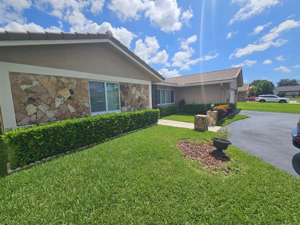7621 NW 23rd Street, Margate, FL 33063