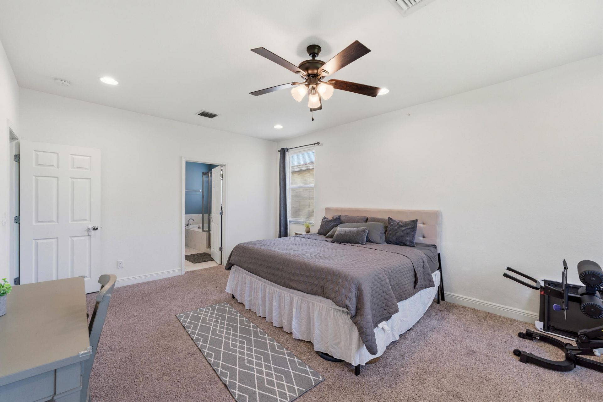 1327 NW Leonardo Circle, Port Saint Lucie, FL 34986 Photo
