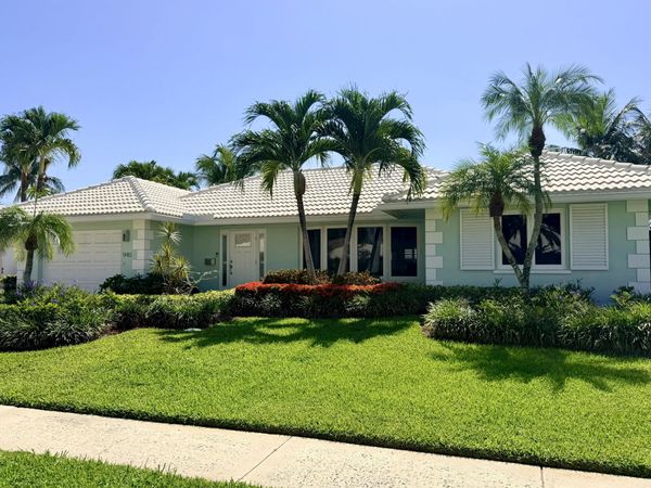 940 SW Mulberry Way, Boca Raton, FL 33486
