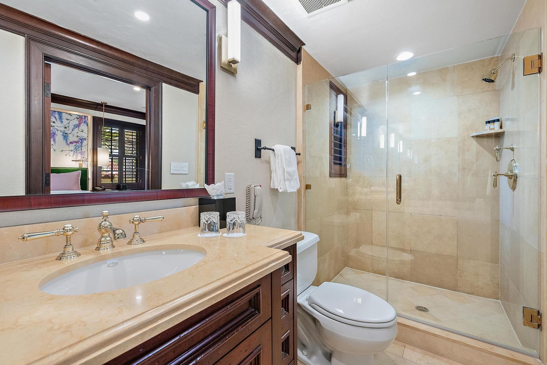 301 Australian Avenue, Unit 305, Palm Beach, FL 33480 Photo