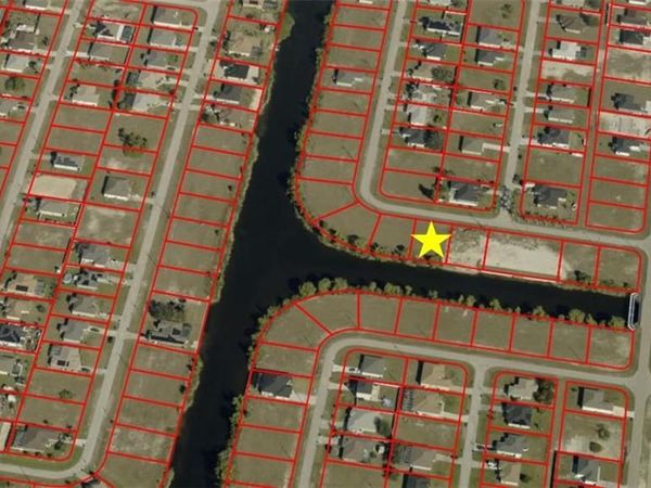 820 NW 20th ST , CAPE CORAL, FL 33993