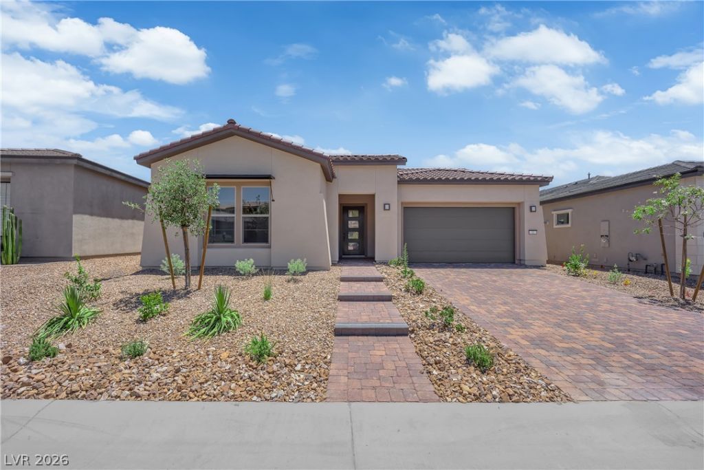 32 Stone Yucca Court , Henderson, NV 89011