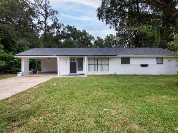 3760 Bayou Blvd, Pensacola, FL 32503