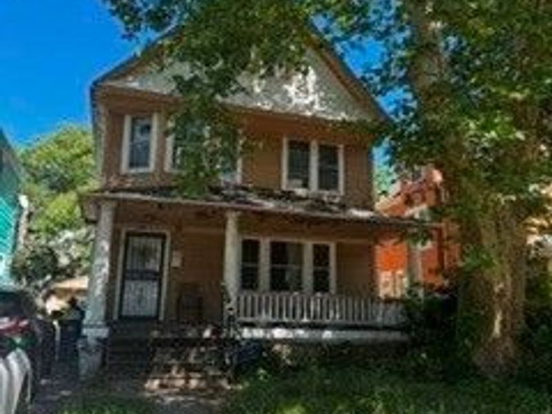 669 E 117th Street, Cleveland, OH 44108 Photo 2