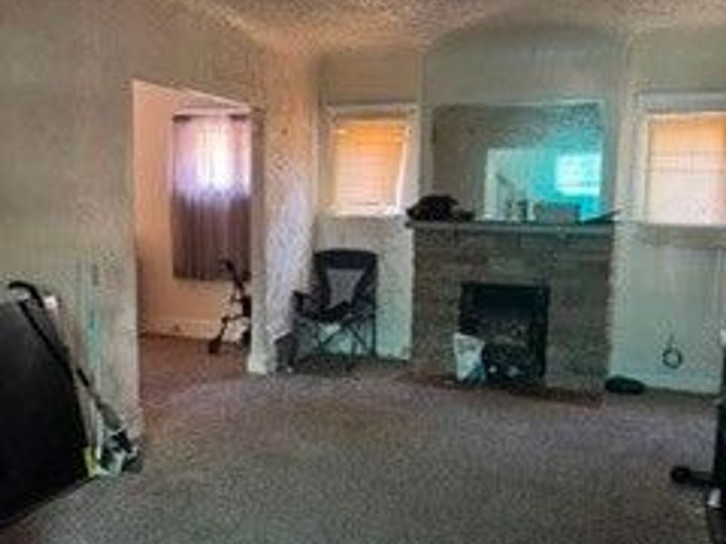 669 E 117th Street, Cleveland, OH 44108 Photo 3