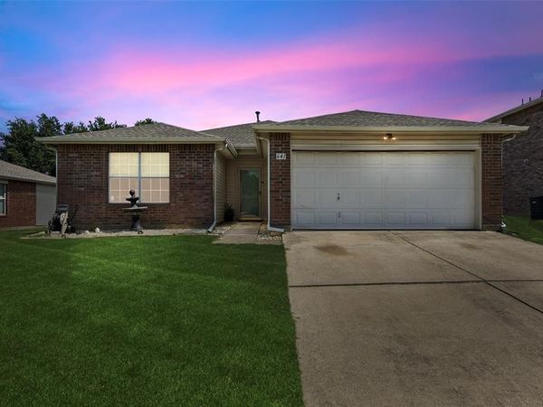 641 Mallard Drive, Saginaw, TX 76131