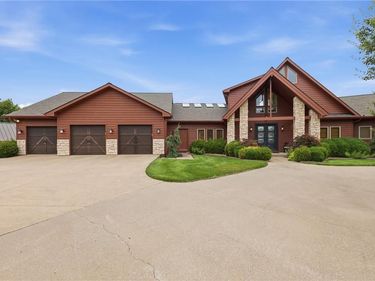5805 Malcolm Lake Road, Edgerton, MO 64444