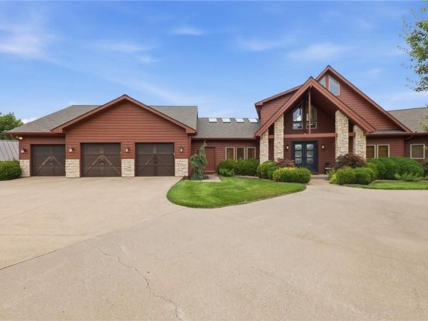 5805 Malcolm Lake Road, Edgerton, MO 64444