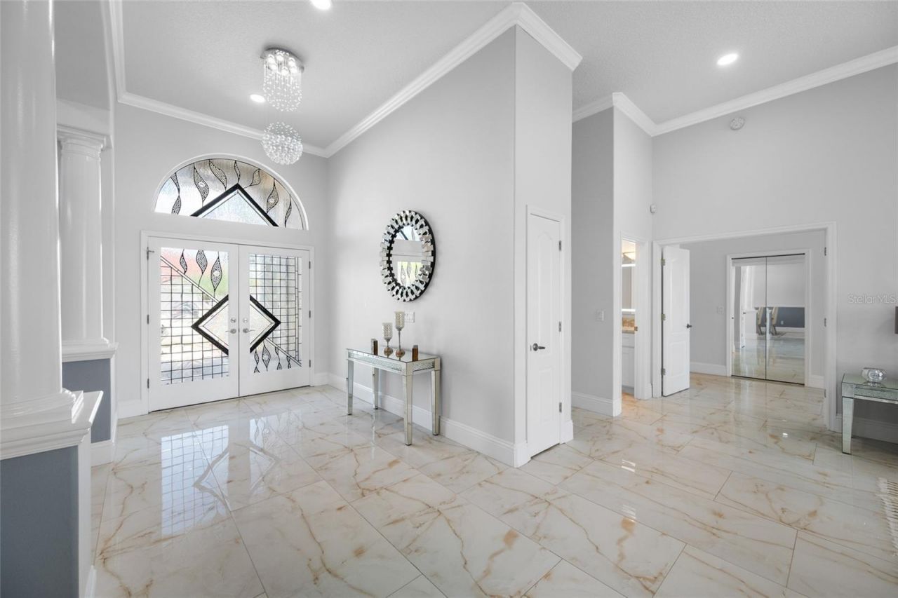 9801 Compass Point Way, Tampa, FL 33615 Photo