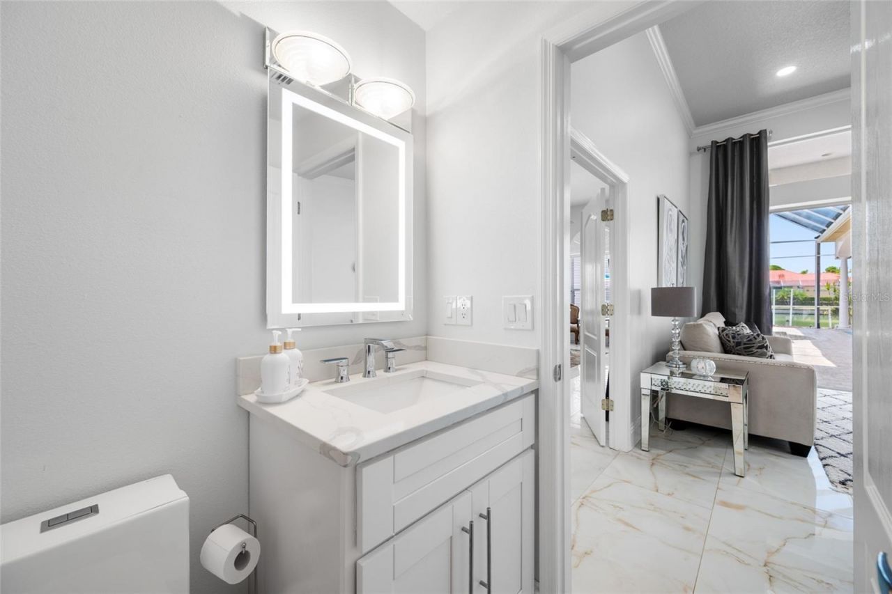 9801 Compass Point Way, Tampa, FL 33615 Photo