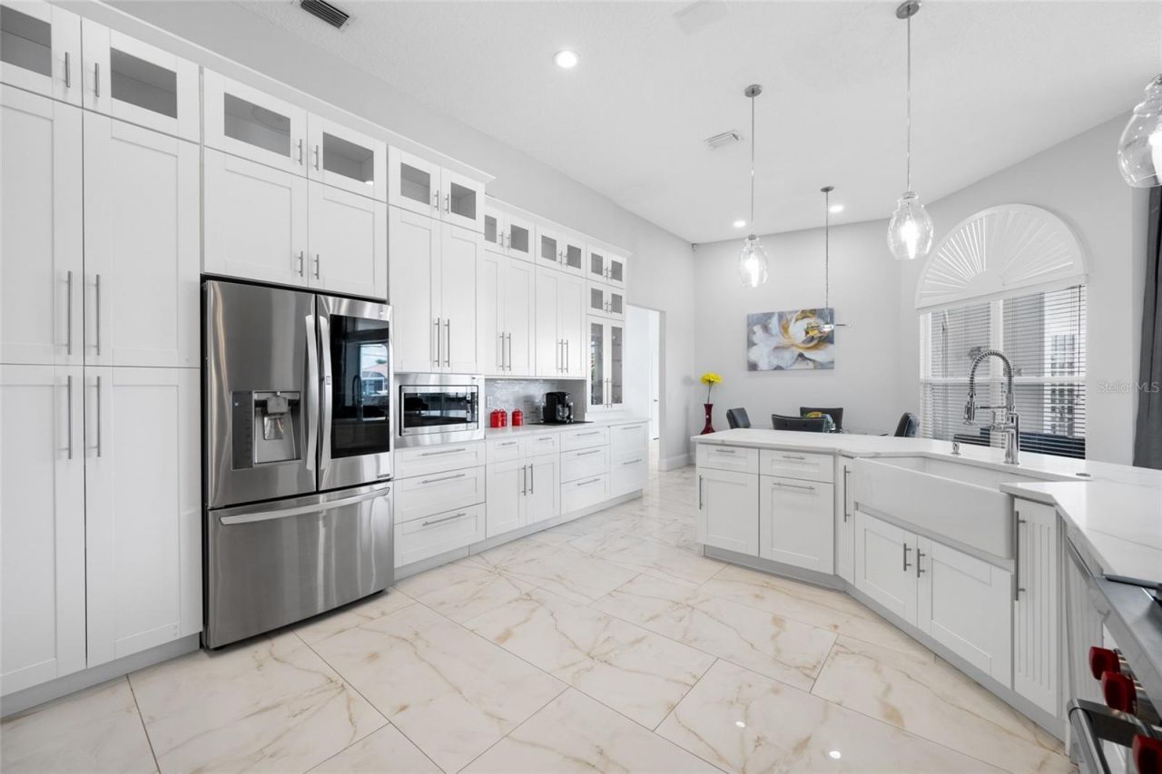 9801 Compass Point Way, Tampa, FL 33615 Photo