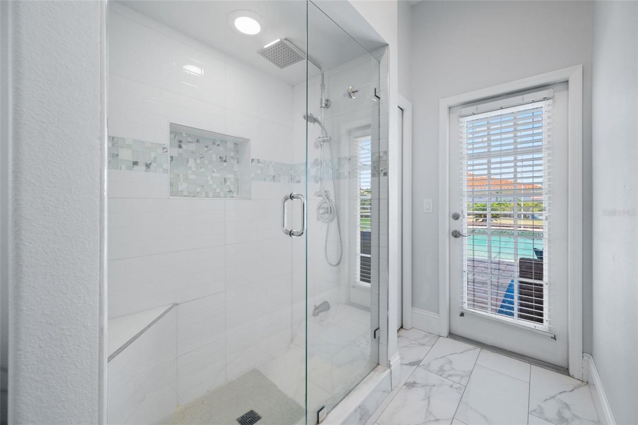 9801 Compass Point Way, Tampa, FL 33615 Photo
