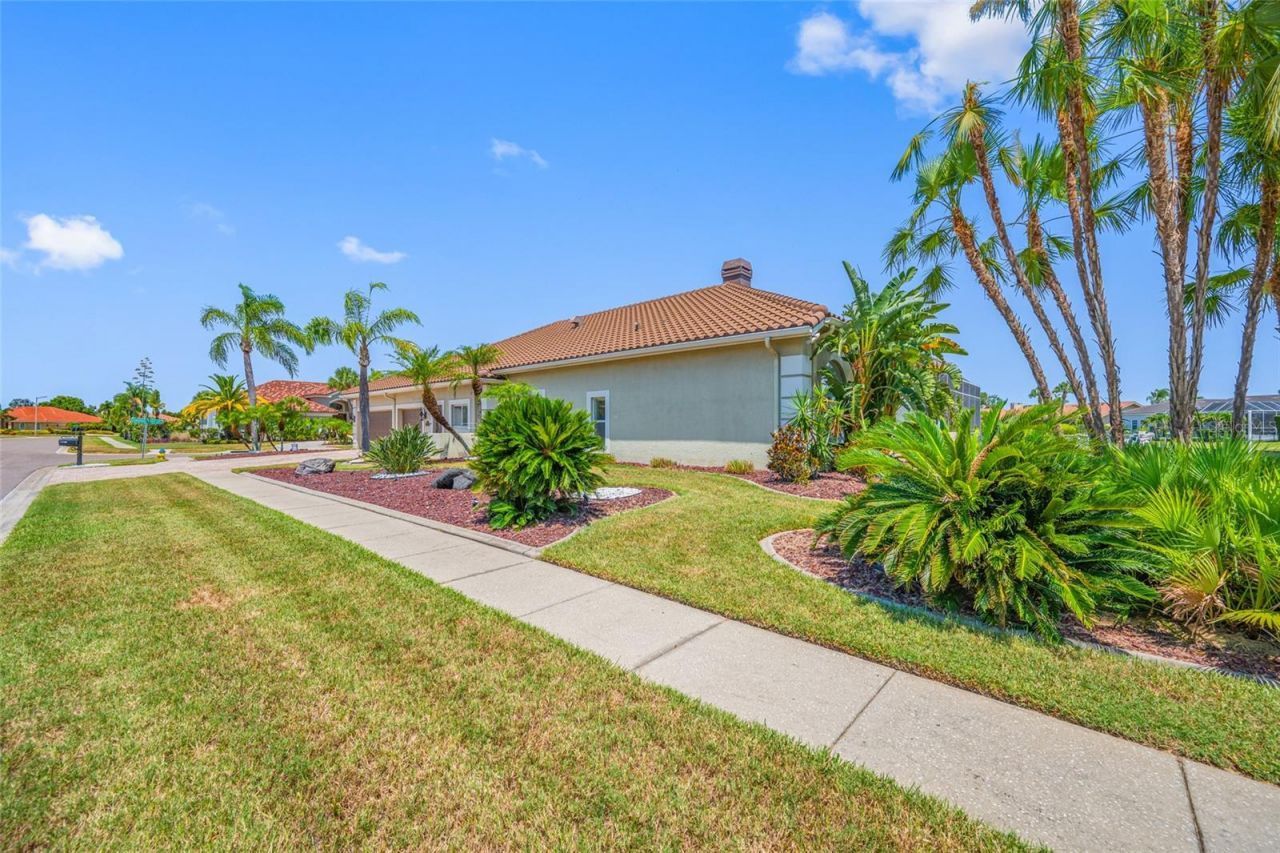 9801 Compass Point Way, Tampa, FL 33615 Photo
