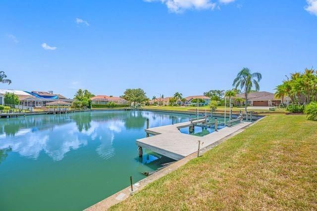 9801 Compass Point Way, Tampa, FL 33615 Photo