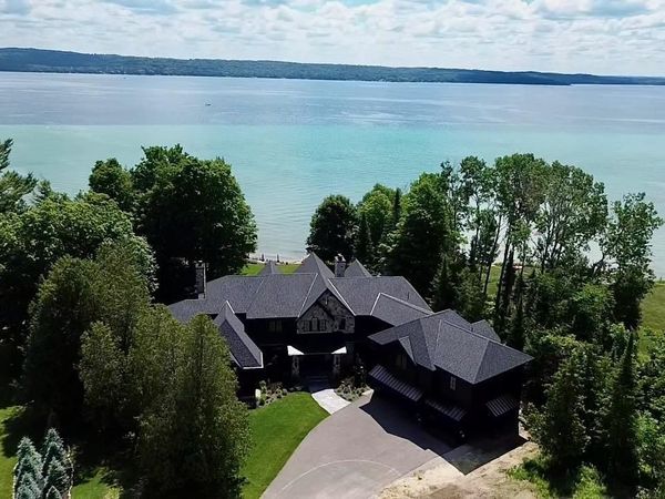 607 Torch Lake Drive NW, Kewadin, MI 49648