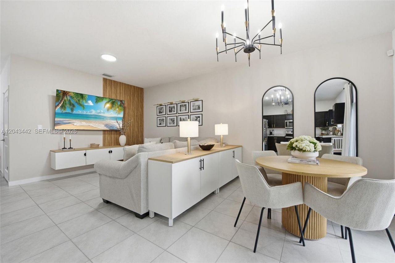 1774 SE 9th Ave , Unit 1774, Homestead, FL 33034 Photo