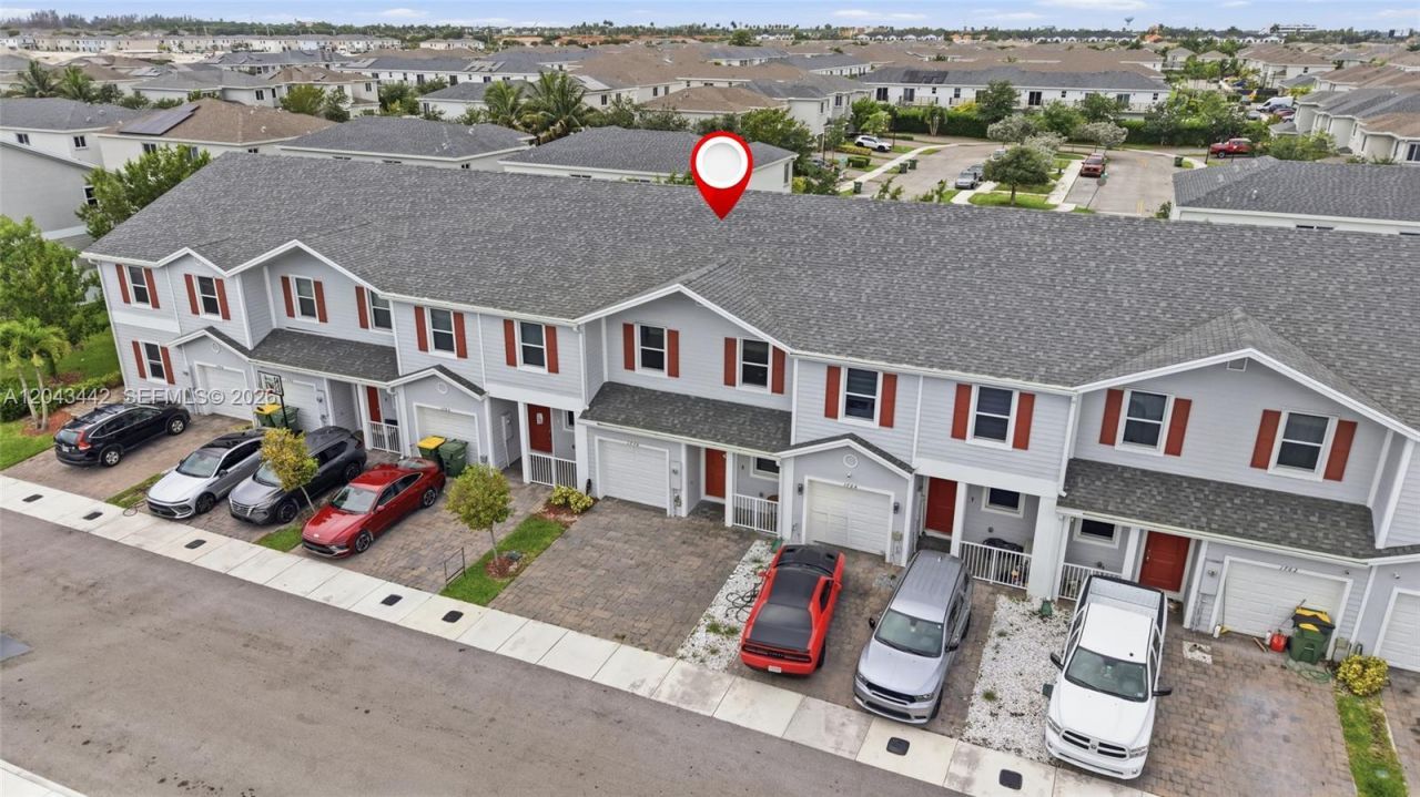 1774 SE 9th Ave , Unit 1774, Homestead, FL 33034 Photo